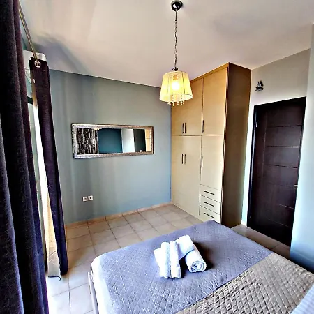 Thea Lafkada Apartamento Nikiana